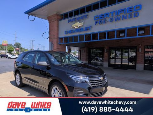 Used 2024 Chevrolet Equinox LS w/ Driver Confidence II Package FWD image 1