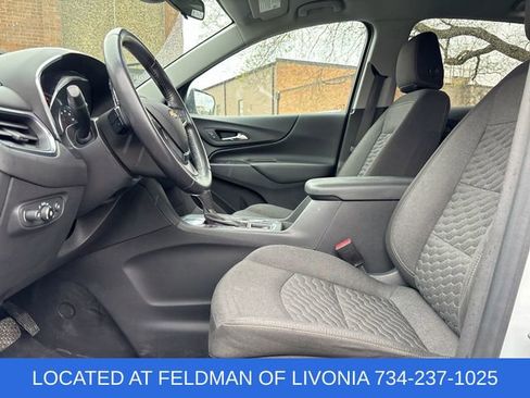 Used 2021 Chevrolet Equinox LT FWD image 18