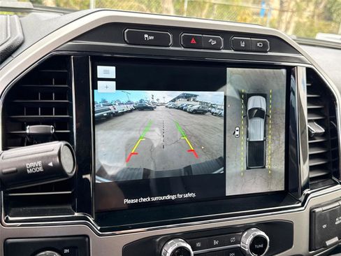 Certified 2022 Ford F350 Lariat w/ Lariat Ultimate Package image 29