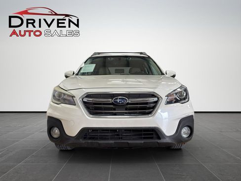 Used 2018 Subaru Outback 2.5i Limited AWD/4WD image 8