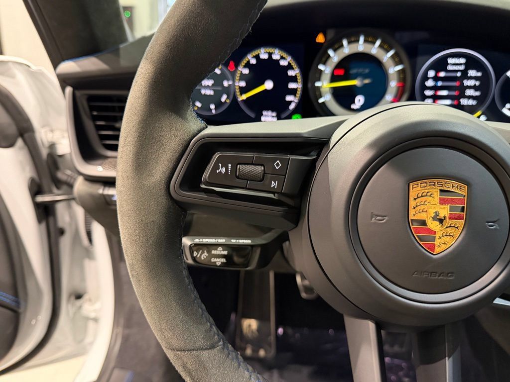 Used 2022 Porsche 911 GT3 w/ Extended Leather Package RWD image 37