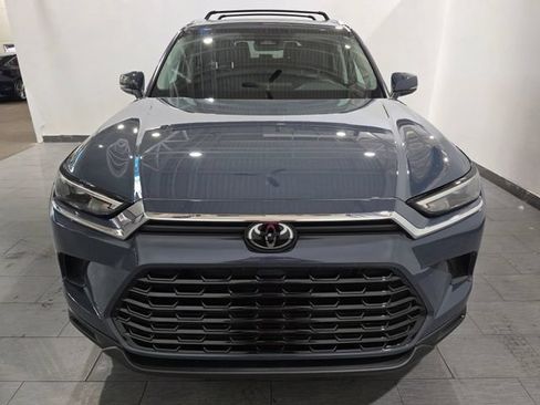 Used 2025 Toyota Grand Highlander AWD Hybrid image 8