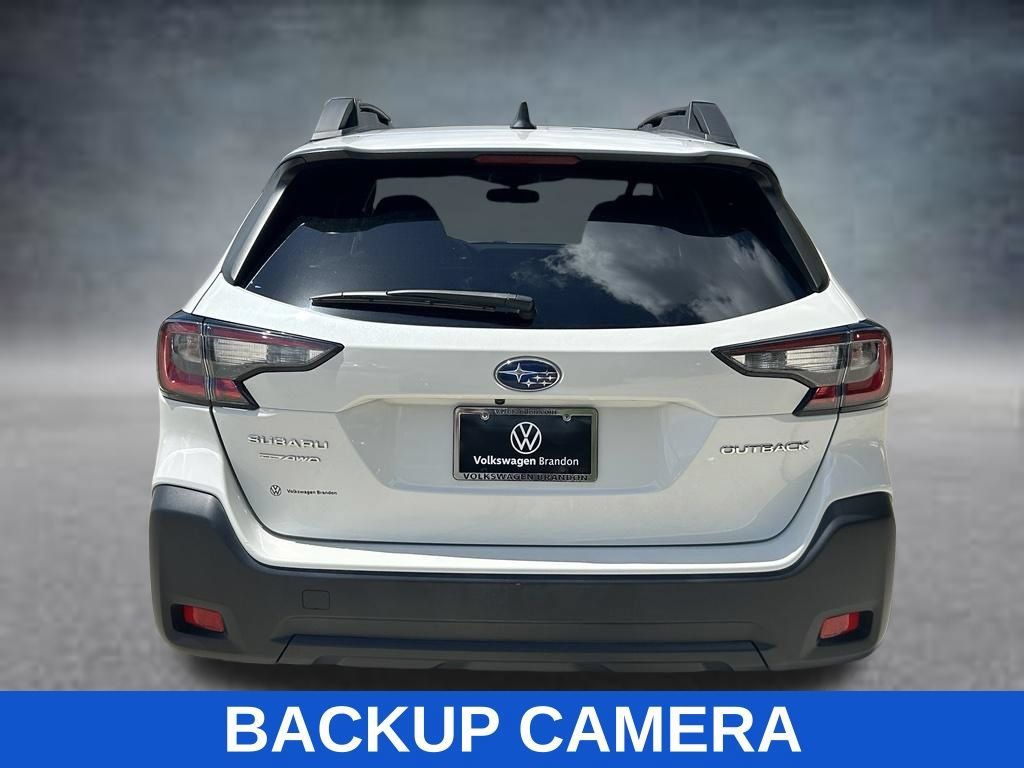 Used 2025 Subaru Outback Premium AWD/4WD image 5