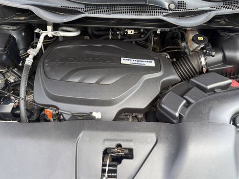 Used 2018 Honda Odyssey EX-L image 24