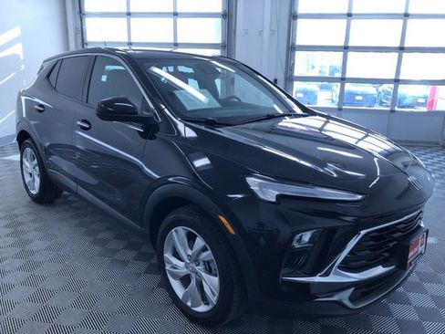 Used 2025 Buick Encore GX Preferred image 37