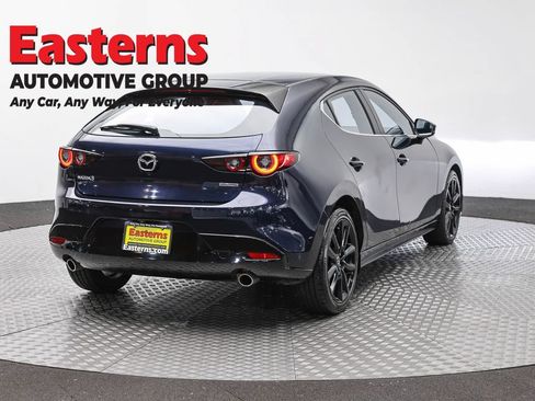 Used 2024 MAZDA MAZDA3 s FWD image 5