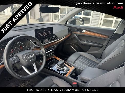 Used 2023 Audi Q5 2.0T Premium w/ Convenience Package image 12