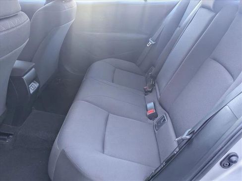 Used 2025 Toyota Corolla LE image 16