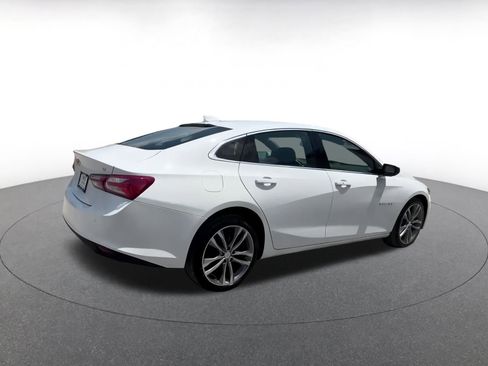 Used 2024 Chevrolet Malibu LT image 15