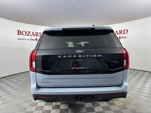 New 2025 Ford Expedition Active image 6