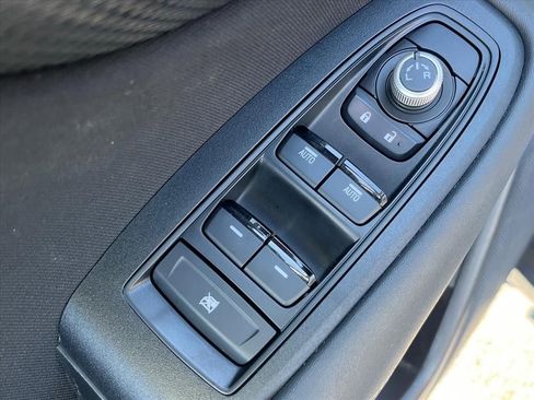 Used 2020 Subaru Outback Premium image 22