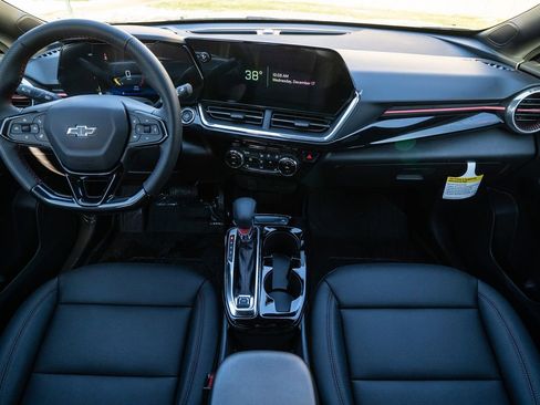 New 2025 Chevrolet Trax RS w/ Driver Confidence Package image 12