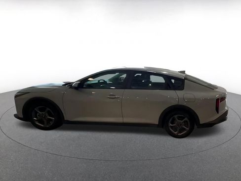 Used 2025 Kia K4 FWD image 7