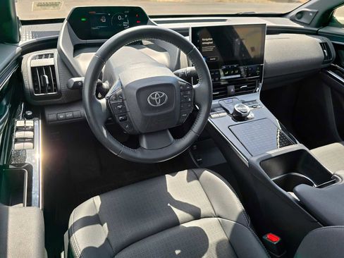 Certified 2023 Toyota bZ4X Limited image 22