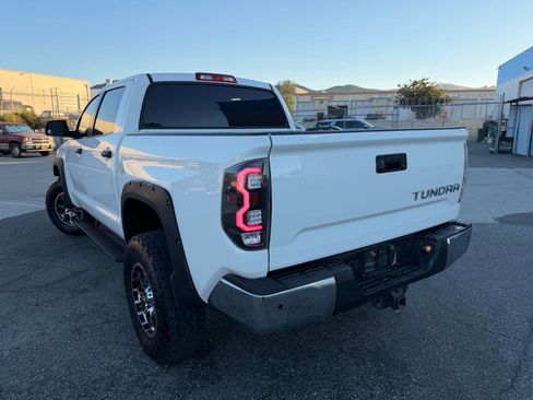 Used 2017 Toyota Tundra SR5 image 11