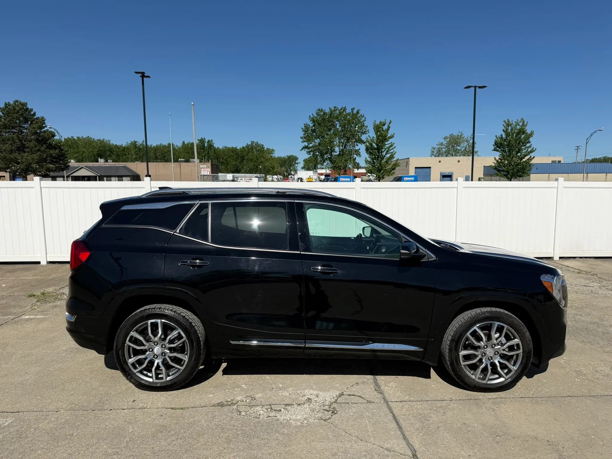 Used 2022 GMC Terrain Denali w/ LPO, Floor Liner Package AWD/4WD image 17