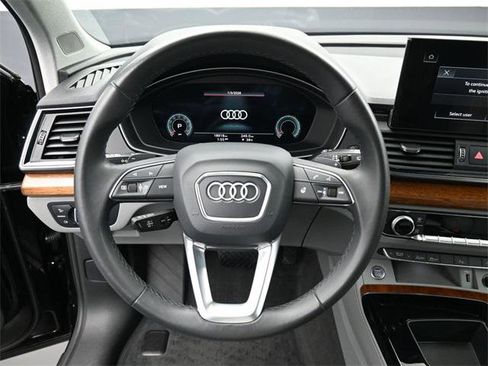 Used 2023 Audi Q5 2.0T Premium Plus image 17