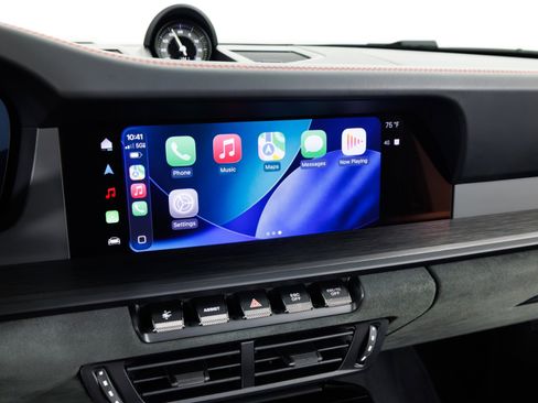 Used 2025 Porsche 911 GT3 RWD image 26