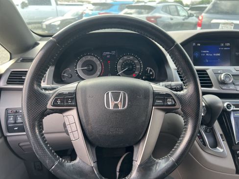 Used 2016 Honda Odyssey EX-L image 18