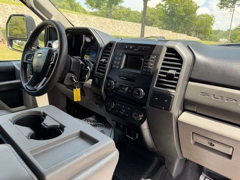 Used 2018 Ford F350 XL w/ Power Equipment Group AWD/4WD image 21