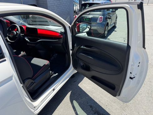 Used 2024 FIAT 500 e (RED) FWD image 34