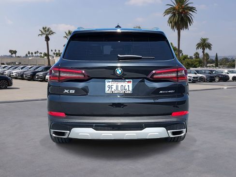 Used 2023 BMW X5 xDrive40i w/ Premium Package image 6