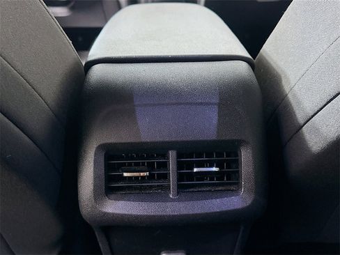 Used 2019 Chevrolet Equinox LT w/ Sun & Navigation Package image 28