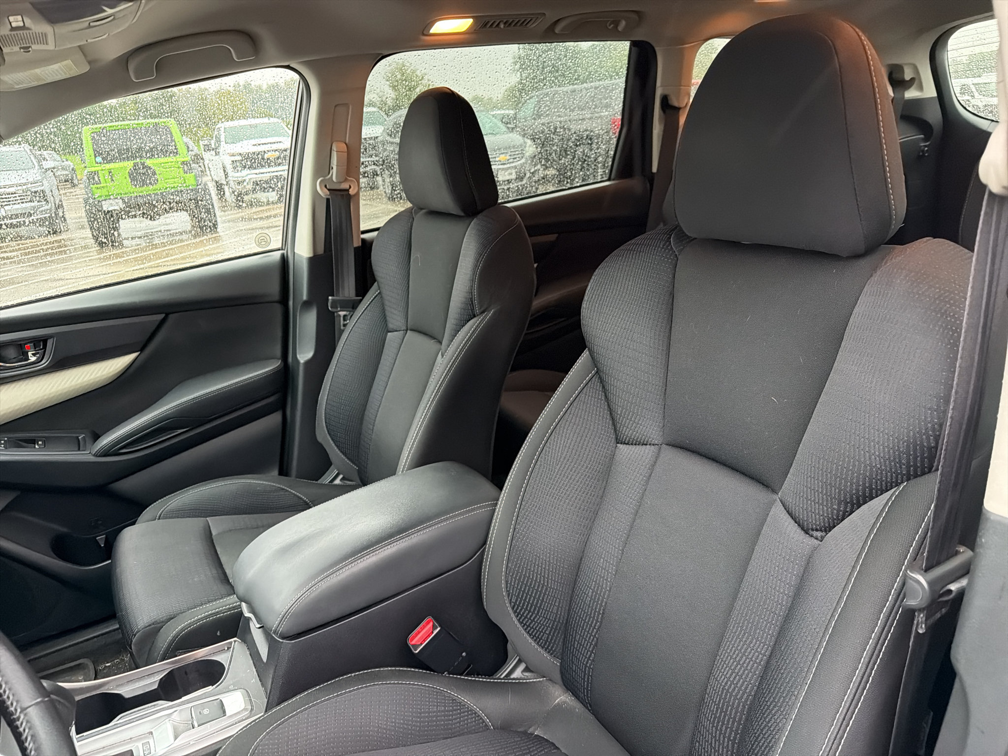 Used 2020 Subaru Ascent Premium w/ Convenience Package AWD/4WD image 10