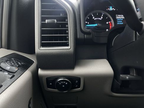 Used 2021 Ford F250 XL w/ STX Appearance Package image 16