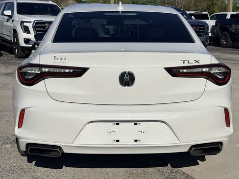 Used 2023 Acura TLX image 10