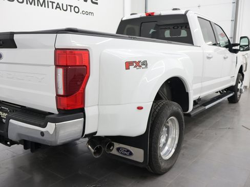 Used 2020 Ford F350 Lariat w/ Lariat Ultimate Package image 4