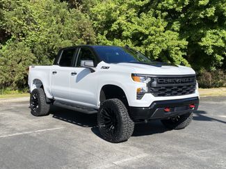 New 2026 Chevrolet Silverado 1500 Custom Trail Boss w/ LPO, Dark Essentials Package AWD/4WD video 2