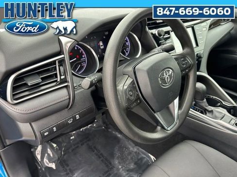 Used 2020 Toyota Camry LE w/ Cold Weather Package image 18