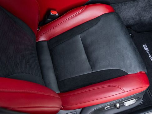 Used 2023 Lexus LS 500 F Sport image 44