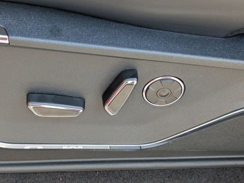 New 2025 Ford F150 Platinum w/ FX4 Off-Road Package image 21