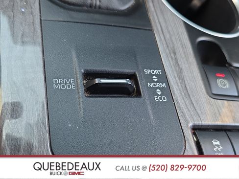 Used 2020 Toyota Highlander Platinum image 21