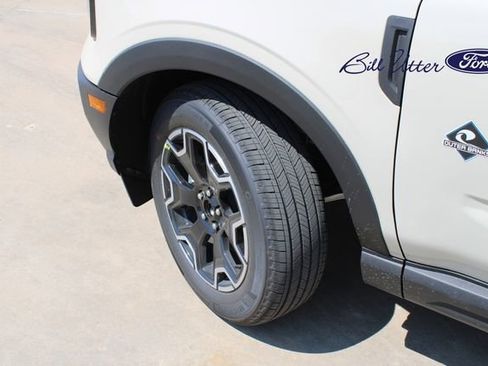 New 2025 Ford Bronco Sport Outer Banks w/ Outer Banks Tech Package+ image 5