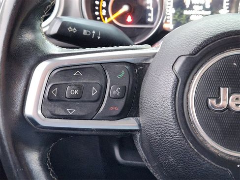 Used 2018 Jeep Wrangler Unlimited Sahara w/ LED Lighting Group image 16