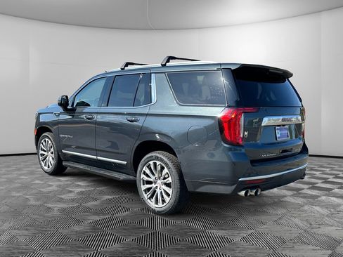 Used 2021 GMC Yukon Denali w/ LPO, Illumination Package AWD/4WD image 3