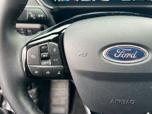 Used 2024 Ford Escape Platinum image 23