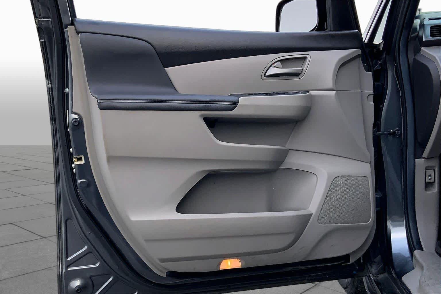 Used 2013 Honda Odyssey EX-L image 21