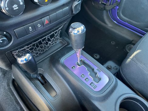 Used 2017 Jeep Wrangler Unlimited Sport w/ Quick Order Package 24S image 19