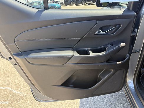 Used 2018 Chevrolet Traverse LT AWD/4WD image 17