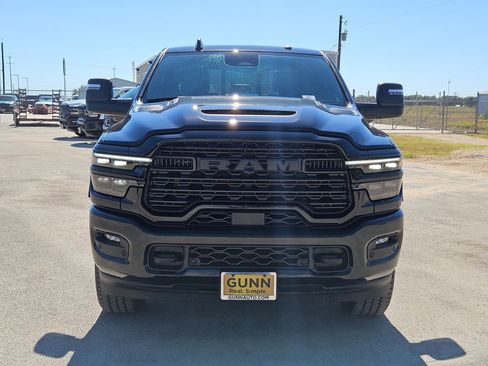 New 2026 RAM 2500 Limited image 8