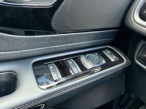 New 2026 Lincoln Aviator AWD image 20