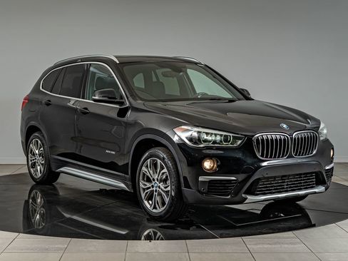 Used 2017 BMW X1 xDrive28i AWD/4WD image 3