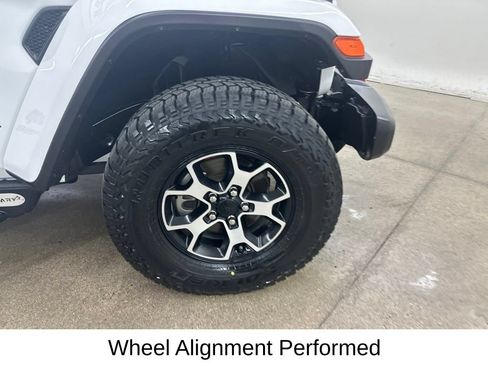 Used 2021 Jeep Wrangler Unlimited Rubicon w/ Safety Group AWD/4WD image 17