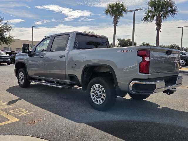 Used 2026 Chevrolet Silverado 2500 LT AWD/4WD image 5