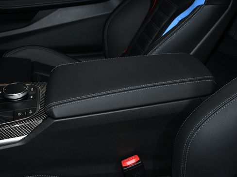 Used 2025 BMW M2 w/ Lighting Package RWD image 41