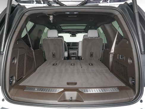 Used 2026 Chevrolet Tahoe Z71 w/ Comfort Package image 14